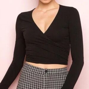 Brandy Melville wrap top
